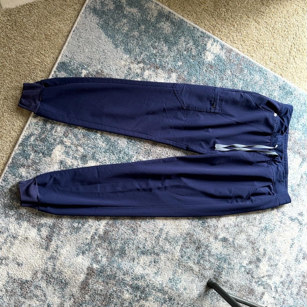Figs Navy Zamora Jogger Pants Size Large TALL!